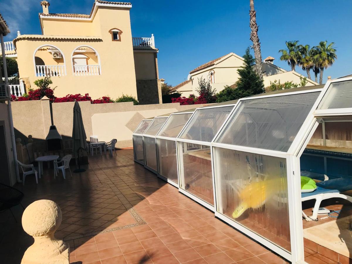 Villa With Super Swimming Pool Gran Alacant Dış mekan fotoğraf