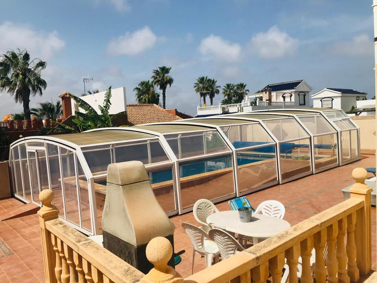 Villa With Super Swimming Pool Gran Alacant Dış mekan fotoğraf