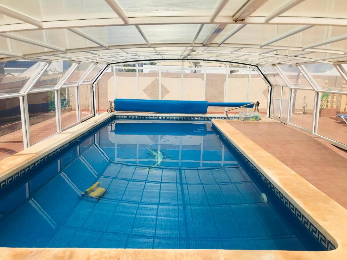 Villa With Super Swimming Pool Gran Alacant Dış mekan fotoğraf
