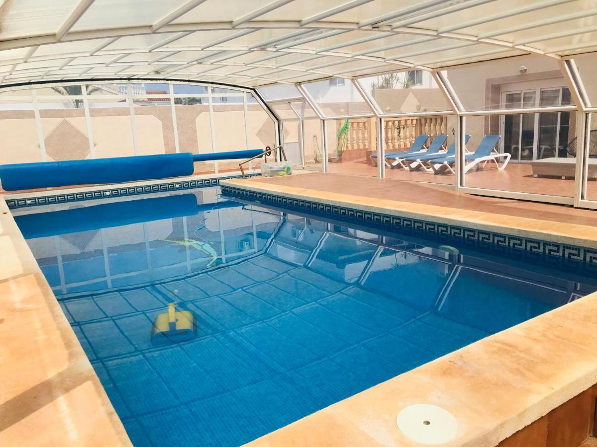 Villa With Super Swimming Pool Gran Alacant Dış mekan fotoğraf